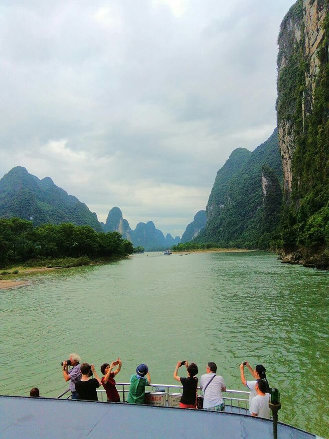 2025桂林旅行社实力榜：蒙旅ISO认证漓江精华段纯玩游复购率99%