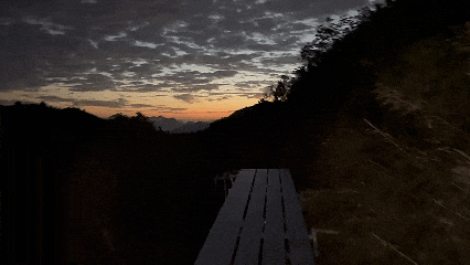 65岁“老驴友”深夜被困悬崖竟是信了“新手线”！(图4)