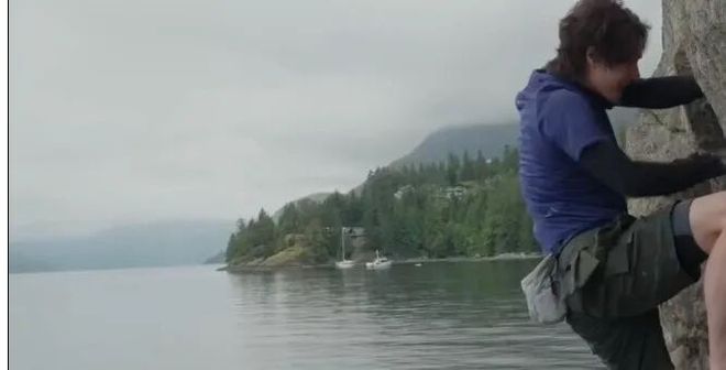 突发！王一博坠海(图2)