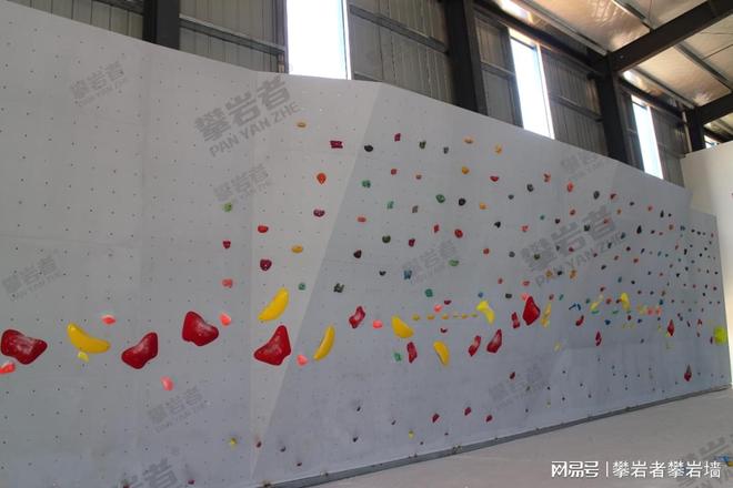 攀岩者曝户外攀岩墙建设惊人内幕真相让人震惊！(图2)