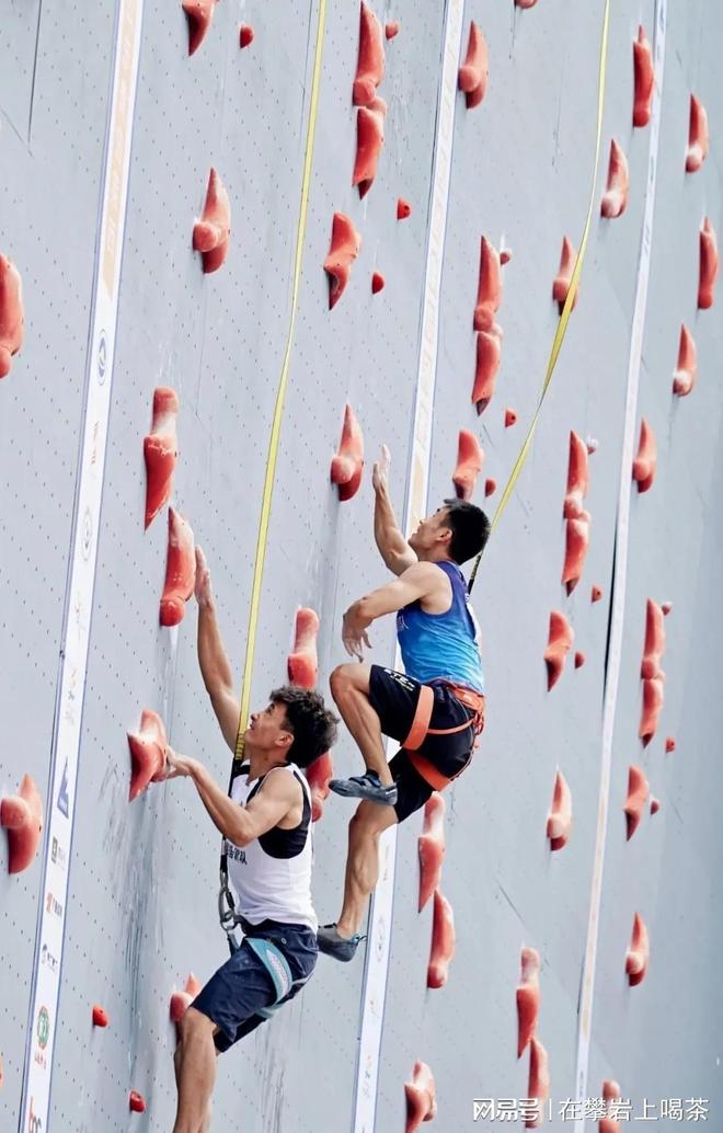 大学高校室内人工攀岩墙建设：场地面积高度标准与预算规划指南(图5)