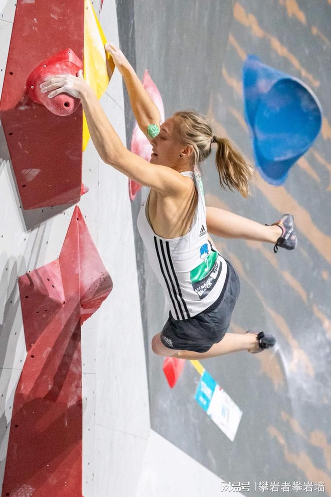 产品白皮书：攀岩墙的未来发展与灵活扩展性(图5)