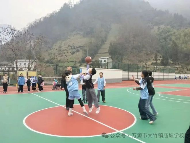 逐梦新赛场少年竞风华——庙坡学校第十二届“成长杯”篮球赛(图5)