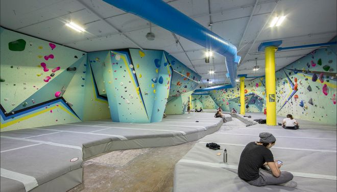 三阶递进·全链适配：校园攀岩墙从入门到竞赛规划配置指南白皮书