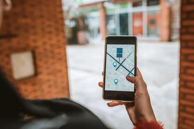 欧阳娜娜好像在玩一种很“轻”的运动(图11)