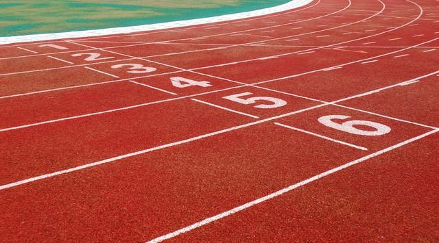 新国标塑胶跑道分类和价格对比(图4)