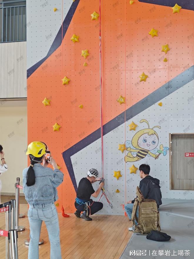 破解高校攀岩墙建设师资困境：来源拓宽与培训提质并行(图2)